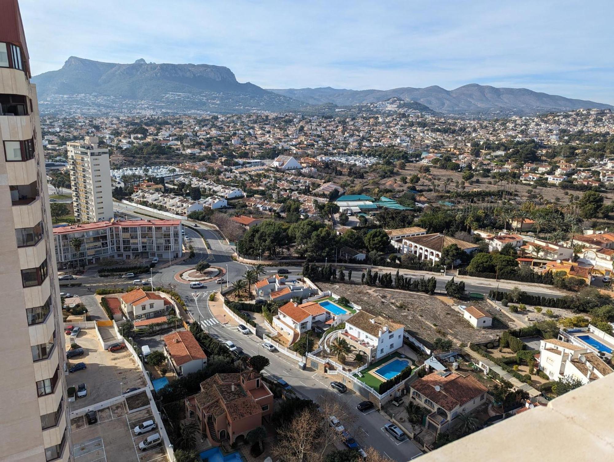 100 M From Fossa Beach In Calpe Bagian luar foto
